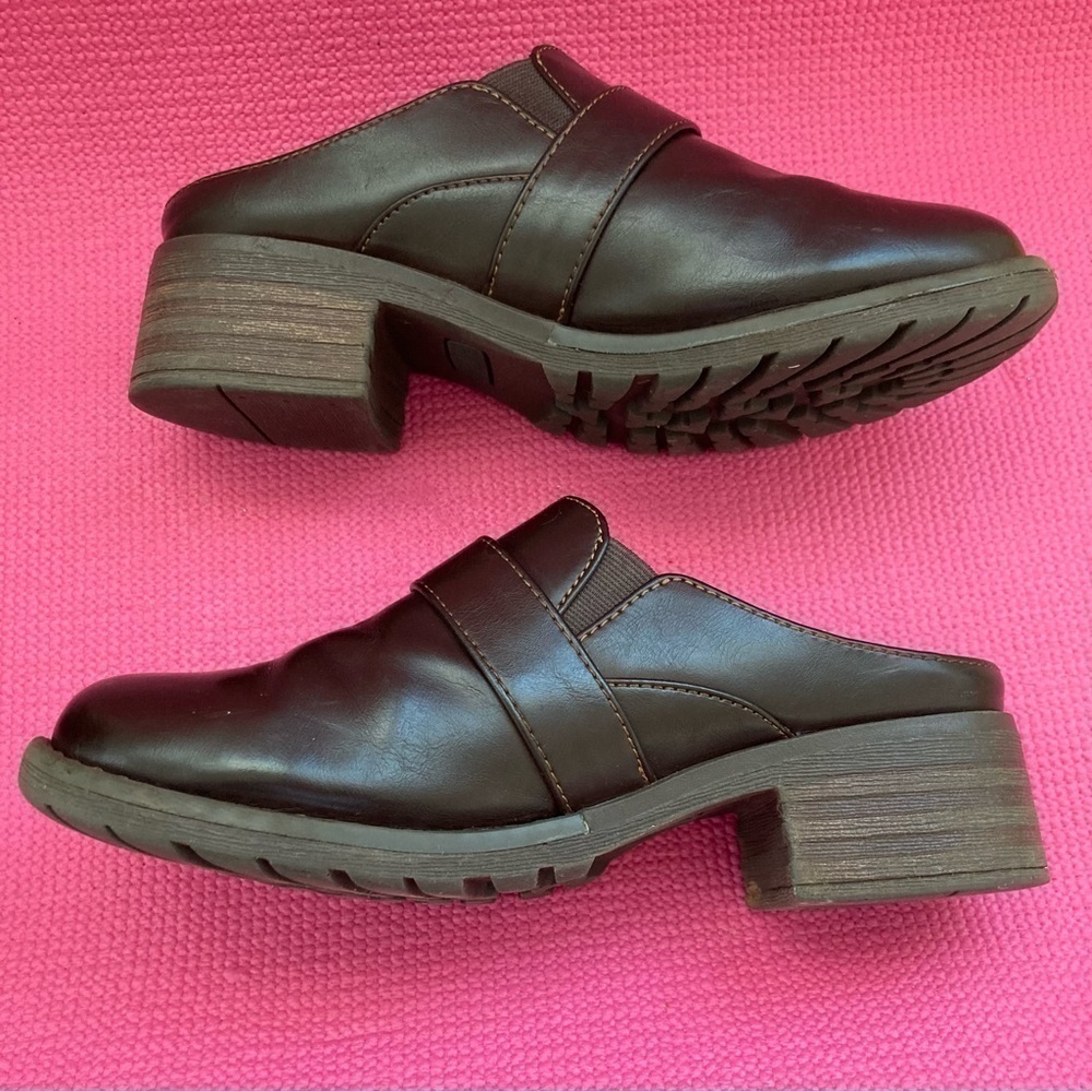 Eastland “Erin” Slides Mules Sz 8  Women BROWN Faux Leather Accent Buckl… - Picture 5 of 8